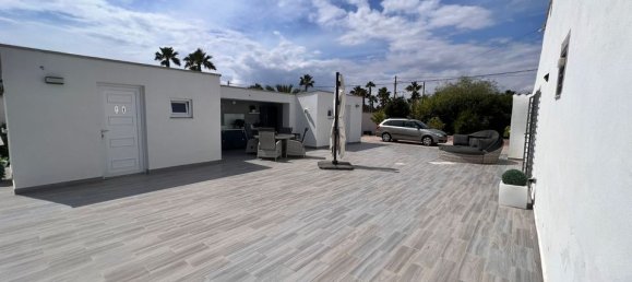 3 bedrooms House in Alicante, Spain No. 185177 8