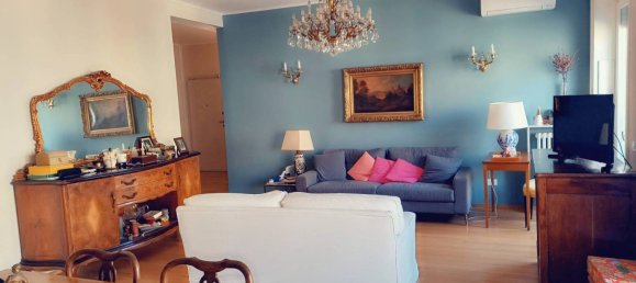 3 bedrooms Apartment in Milan, Italy No. 239763 6
