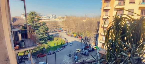 3 bedrooms Apartment in Milan, Italy No. 239763 19