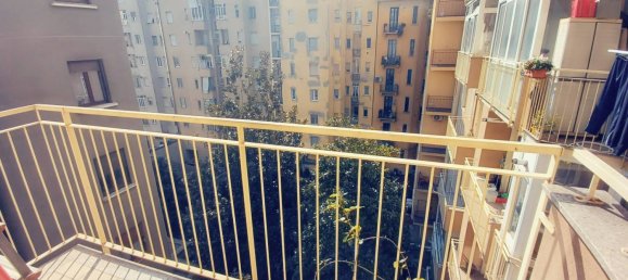 3 bedrooms Apartment in Milan, Italy No. 239763 21