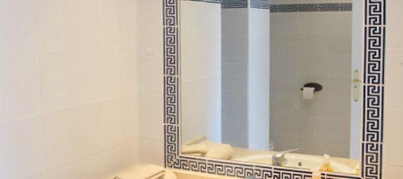 Ático de 3 dormitorios en Marbella, Spain No. 21677 4