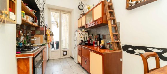 4 bedrooms Apartment in Turin, Italy No. 380300 4