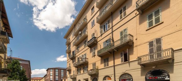 4 bedrooms Apartment in Turin, Italy No. 380300 32