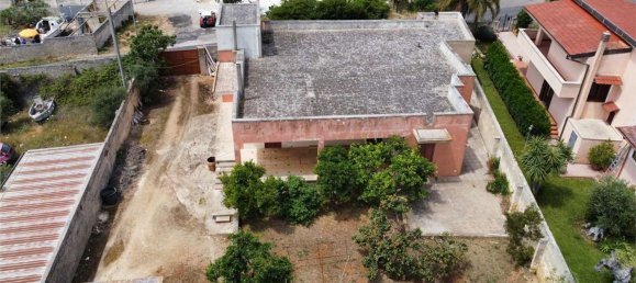 Villa de 10 divisões em Casarano, Italy N.º 91903 16