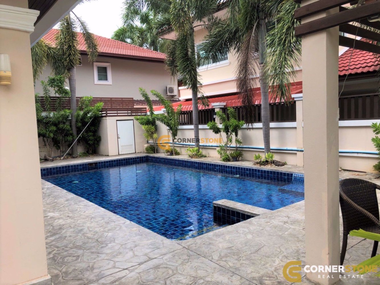 Haus in Chonburi, Thailand 220m², Nr. 61354
