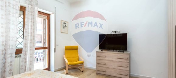 2 bedrooms Apartment in Rome, Italy No. 262179 4