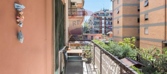 2 bedrooms Apartment in Rome, Italy No. 262179 14