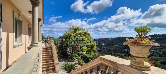 8 rooms Villa in Sanremo, Italy No. 265722 3