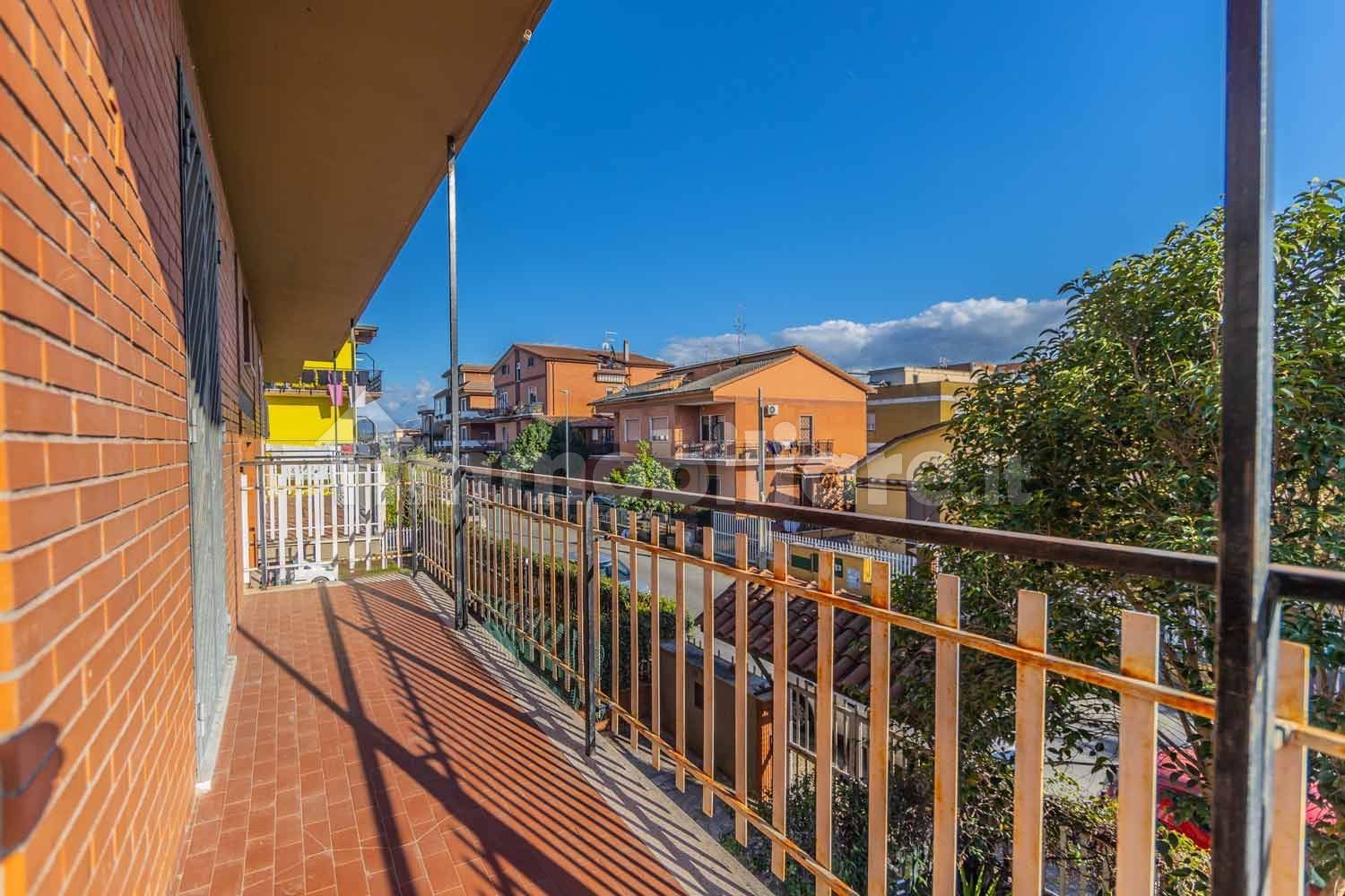 Apartamento de 2 dormitorios en Rome, Italy No. 309267