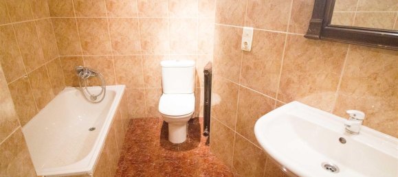 3 bedrooms Apartment in Zaragoza, Spain No. 61532 6