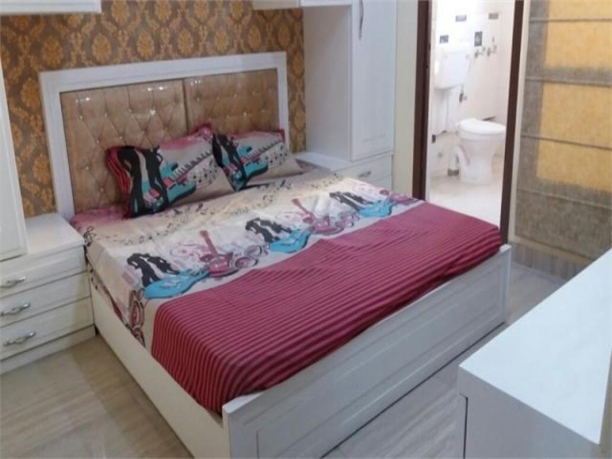 2 bedrooms House in Faridabad, India No. 14961