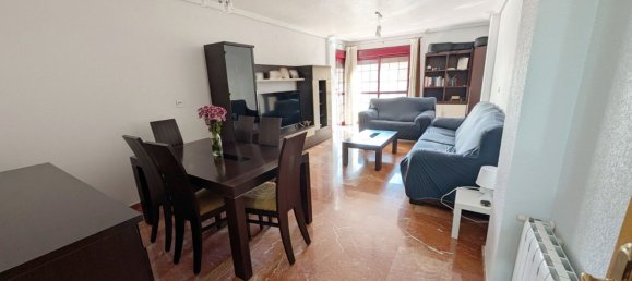 4 Schlafzimmer Wohnung in Alicante, Spain, Nr. 28878 2