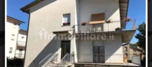 Apartamento de 3 dormitorios en Acqualagna, Italy No. 262783 5