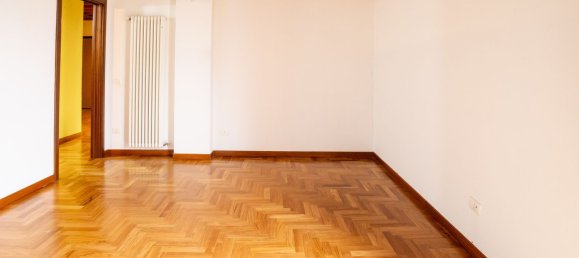 4 rooms Duplex in Bologna, Italy No. 173230 18