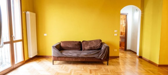 4 rooms Duplex in Bologna, Italy No. 173230 9