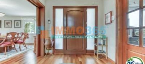 4 bedrooms House in Roses, Spain No. 111476 5