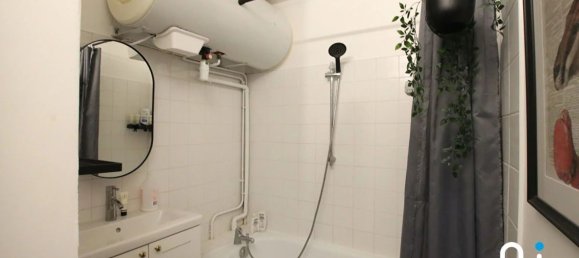 2 bedrooms Apartment in Orleans, France No. 69092 12