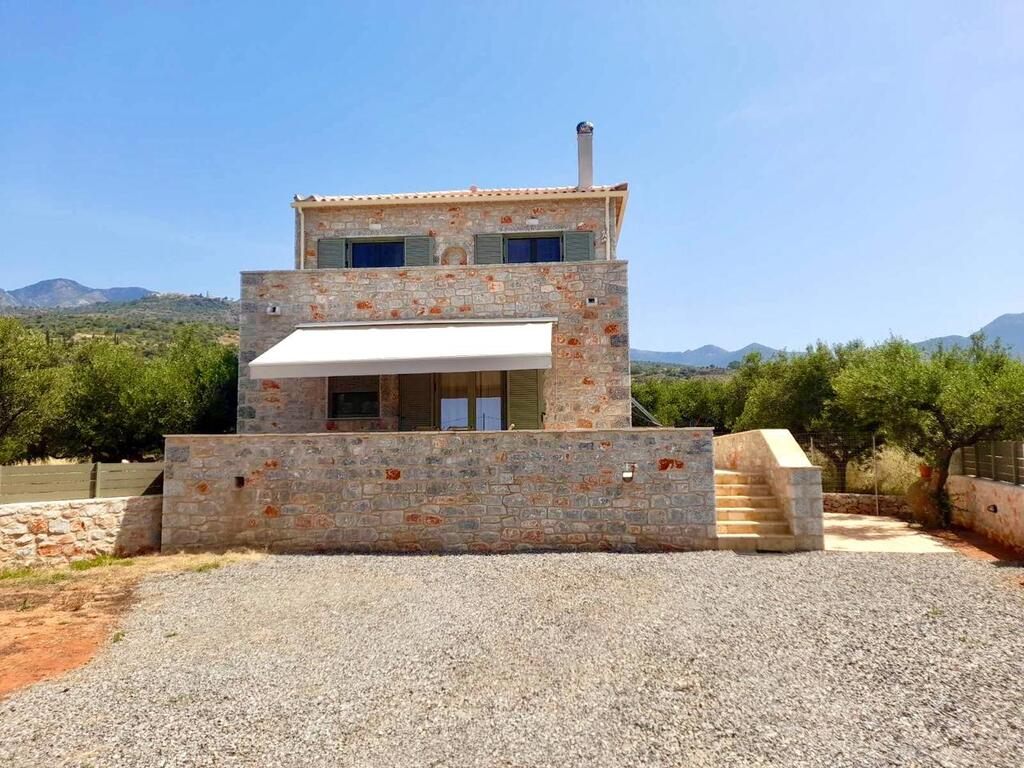 Casa de 3 dormitorios en Messenia, Greece No. 93020