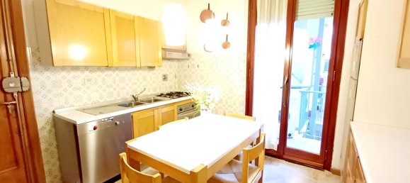 6 rooms Apartment in Florence, Italy No. 277513 13