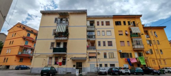 3 Schlafzimmer Wohnung in Salerno, Italy, Nr. 359138 4
