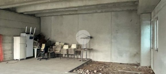 220m² Commercial property in Montirone, Italy No. 207005 7