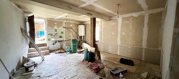 2 bedrooms Building in Mondoubleau, France No. 42024 33