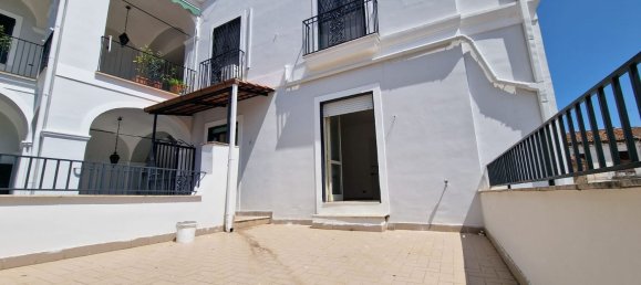 3 rooms Apartment in Aversa, Italy No. 134884 3