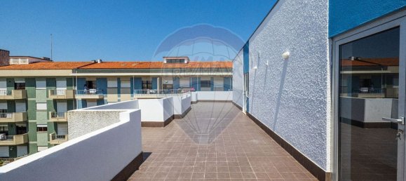 6 غرف نوم شقة في Leiria, Portugal رقم 74427 39