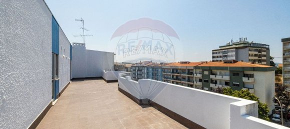 6 غرف نوم شقة في Leiria, Portugal رقم 74427 33