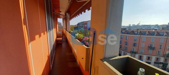 2 bedrooms Apartment in Milan, Italy No. 248678 7