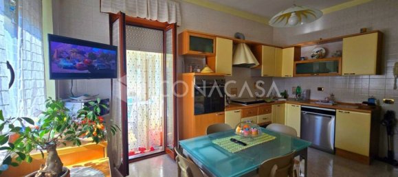 2 bedrooms Apartment in Naples, Italy No. 328891 8