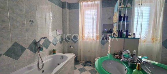 2 bedrooms Apartment in Naples, Italy No. 328891 27