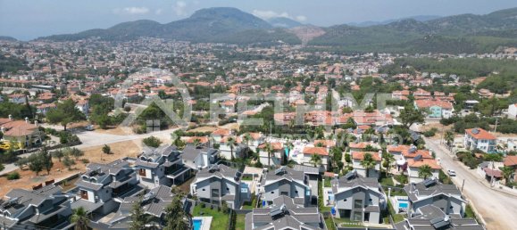 Villa de 5+1 en Oludeniz, Turkey No. 22700 4