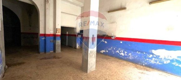 1-Zimmer Gewerbliche Immobilie in Palermo, Italy, Nr. 61975 6