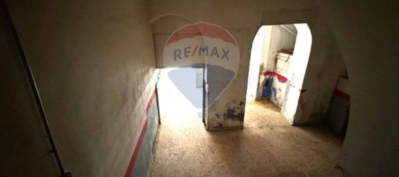 1-Zimmer Gewerbliche Immobilie in Palermo, Italy, Nr. 61975 27