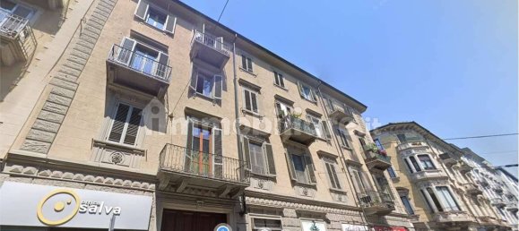 3 bedrooms Apartment in Turin, Italy No. 10334 3