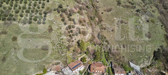 Дом с 6 комнатами в Ровьяно, Италия № 39719 50