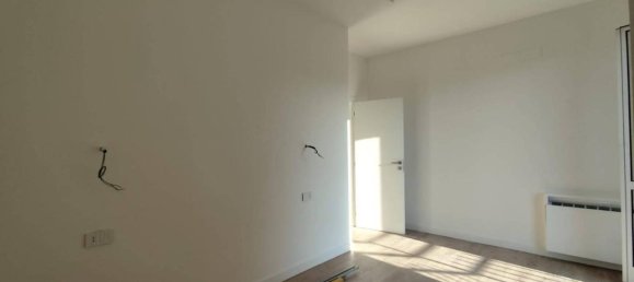 3 rooms Apartment in Lipomo, Italy No. 42630 11