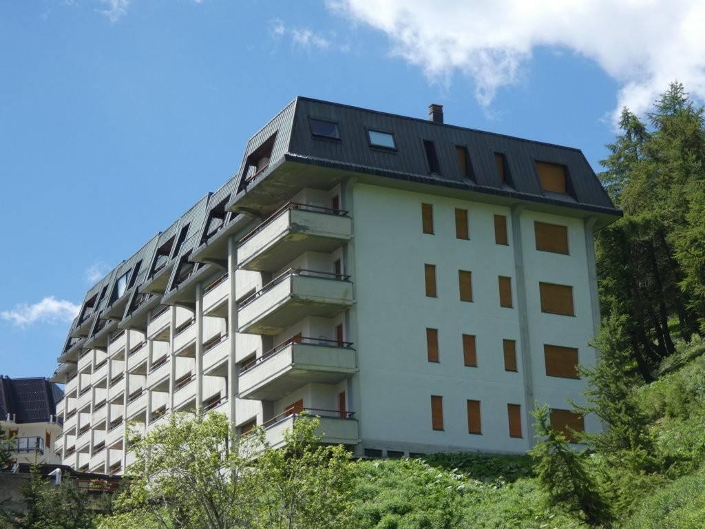 3 rooms Apartment in Sestriere, Italy No. 128442