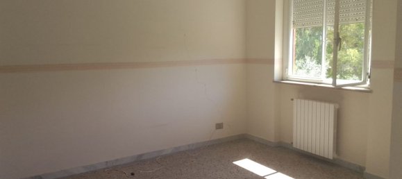 4 chambres Appartement à Taranto, Italy No. 342655 11