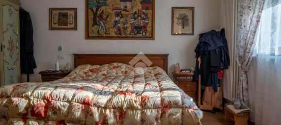 8 rooms House in Verzuolo, Italy No. 28182 15