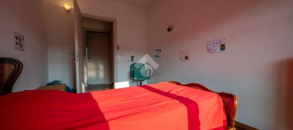 8 rooms House in Verzuolo, Italy No. 28182 20