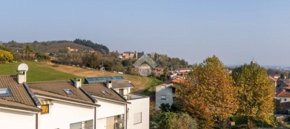 8 rooms House in Verzuolo, Italy No. 28182 24