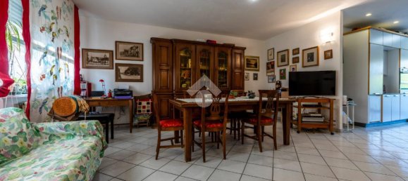 8 rooms House in Verzuolo, Italy No. 28182 6