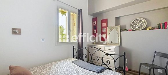 3 Schlafzimmer Haus in Jouques, France, Nr. 330024 9