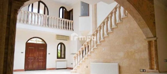 Propiedad comercial de 5 dormitorios en Oroklini, Cyprus No. 19907 9