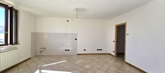 2 bedrooms Apartment in Colle di Val d'Elsa, Italy No. 225332 7