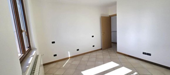 2 bedrooms Apartment in Colle di Val d'Elsa, Italy No. 225332 6