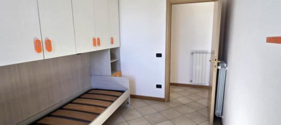 2 bedrooms Apartment in Colle di Val d'Elsa, Italy No. 225332 5