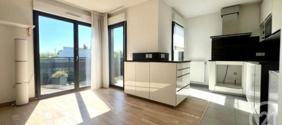 3 chambres Appartement à Pontoise, France No. 359588 5